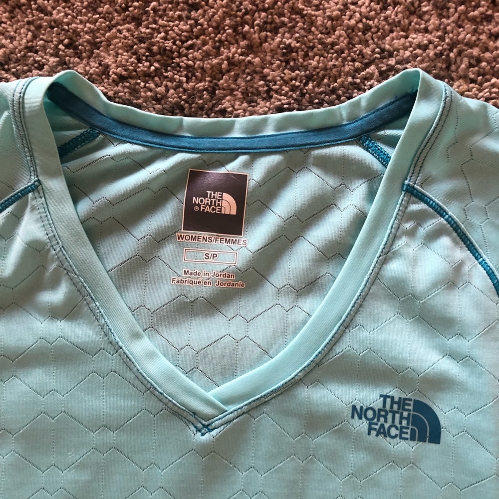 The North Face top - Picture 3 of 3